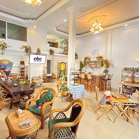 Dutch Hosted B&B, Abc Phnom Penh Dış mekan fotoğraf