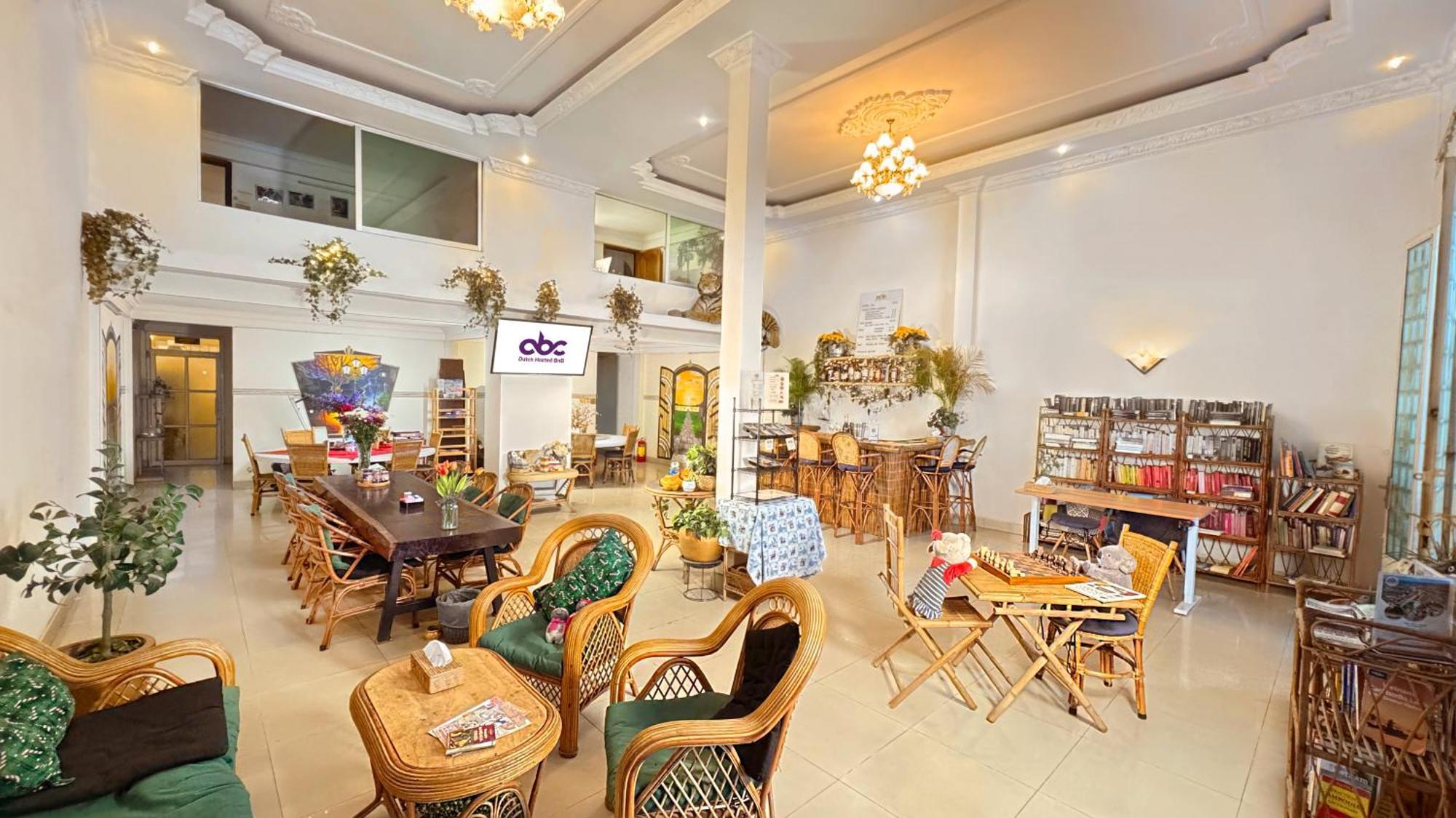 Dutch Hosted B&B, Abc Phnom Penh Dış mekan fotoğraf